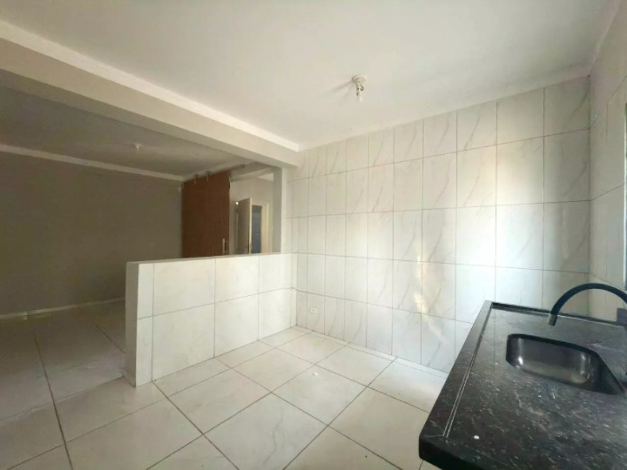 Galpão para alugar em Sorocaba no Éden, 1.001 m² construídos, 800 m² fabris, amplo pátio e fácil acesso às rodovias