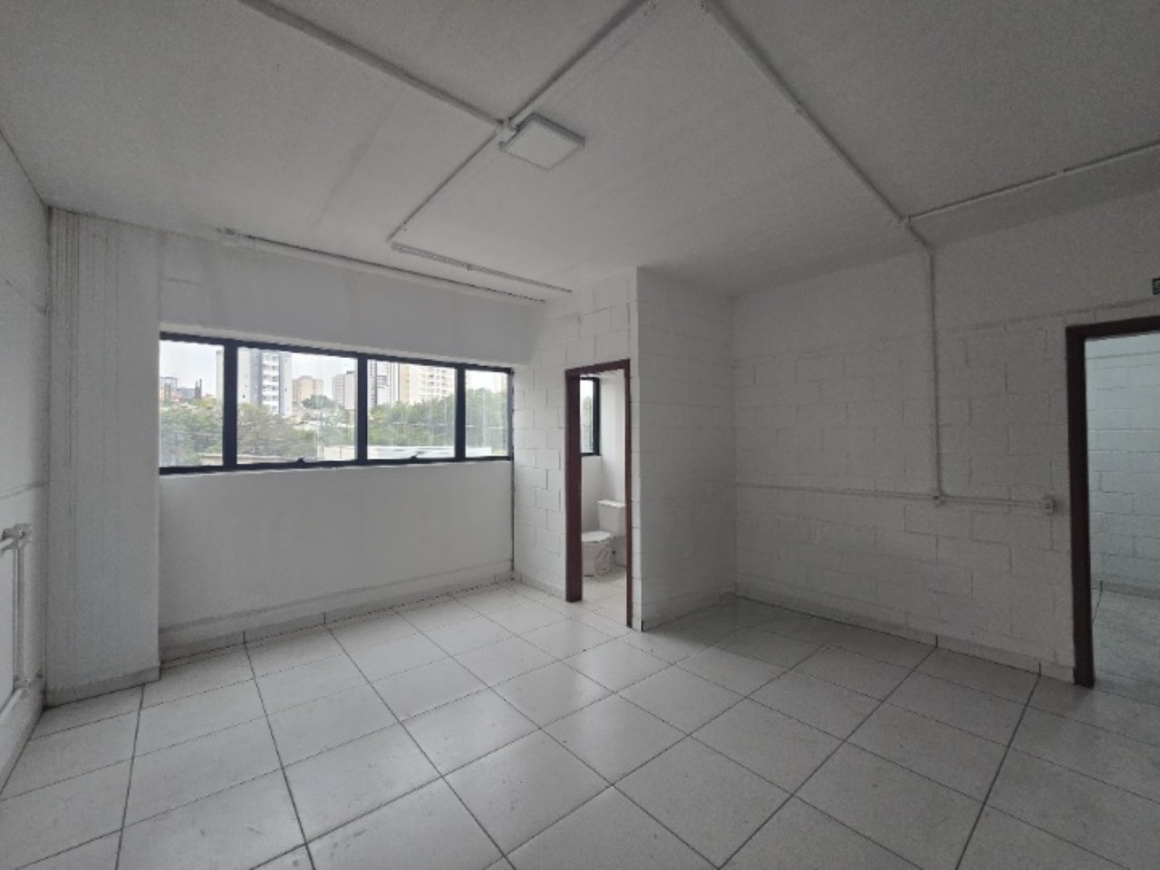 Galpão para alugar em Sorocaba na Vila Jardini