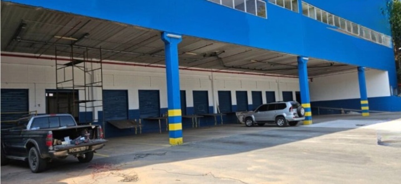 Galpão logístico para alugar em embu das artes, próximo à ré