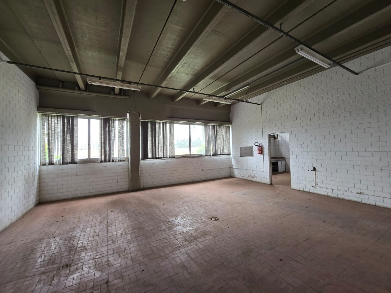 Galpão Industrial para Alugar em Sorocaba - SP 4.468m² e 9 Docas
