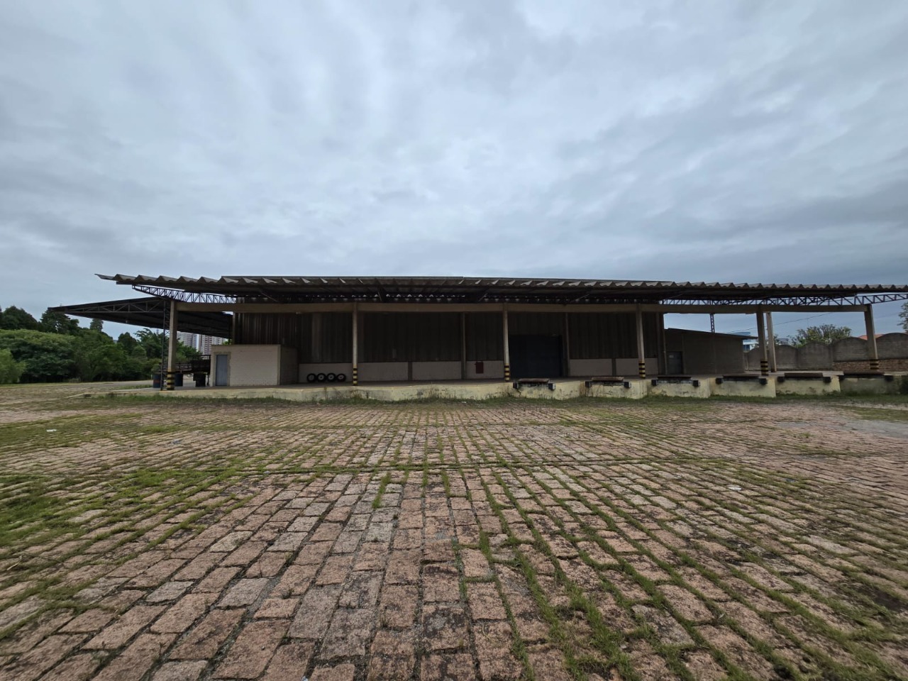 Galpão Industrial para Alugar em Sorocaba - SP 4.468m² e 9 Docas