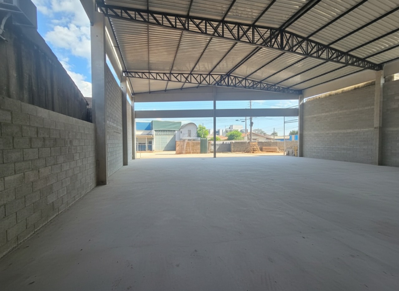 Galpão para Alugar em Sorocaba, SP - 658m² Zona Oeste, Pé-Direito 8m, 1 Doca e Próximo ao CEASA - foto 7
