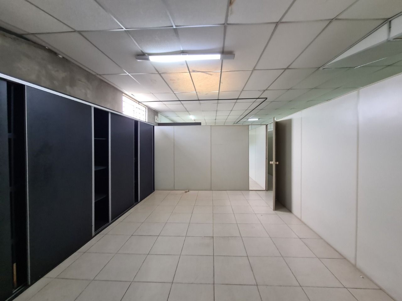 Galpão para Alugar ou Vender em Sorocaba, SP - 3.000m² Raposo Tavares Km 90 e Terreno 20.000m² - foto 12