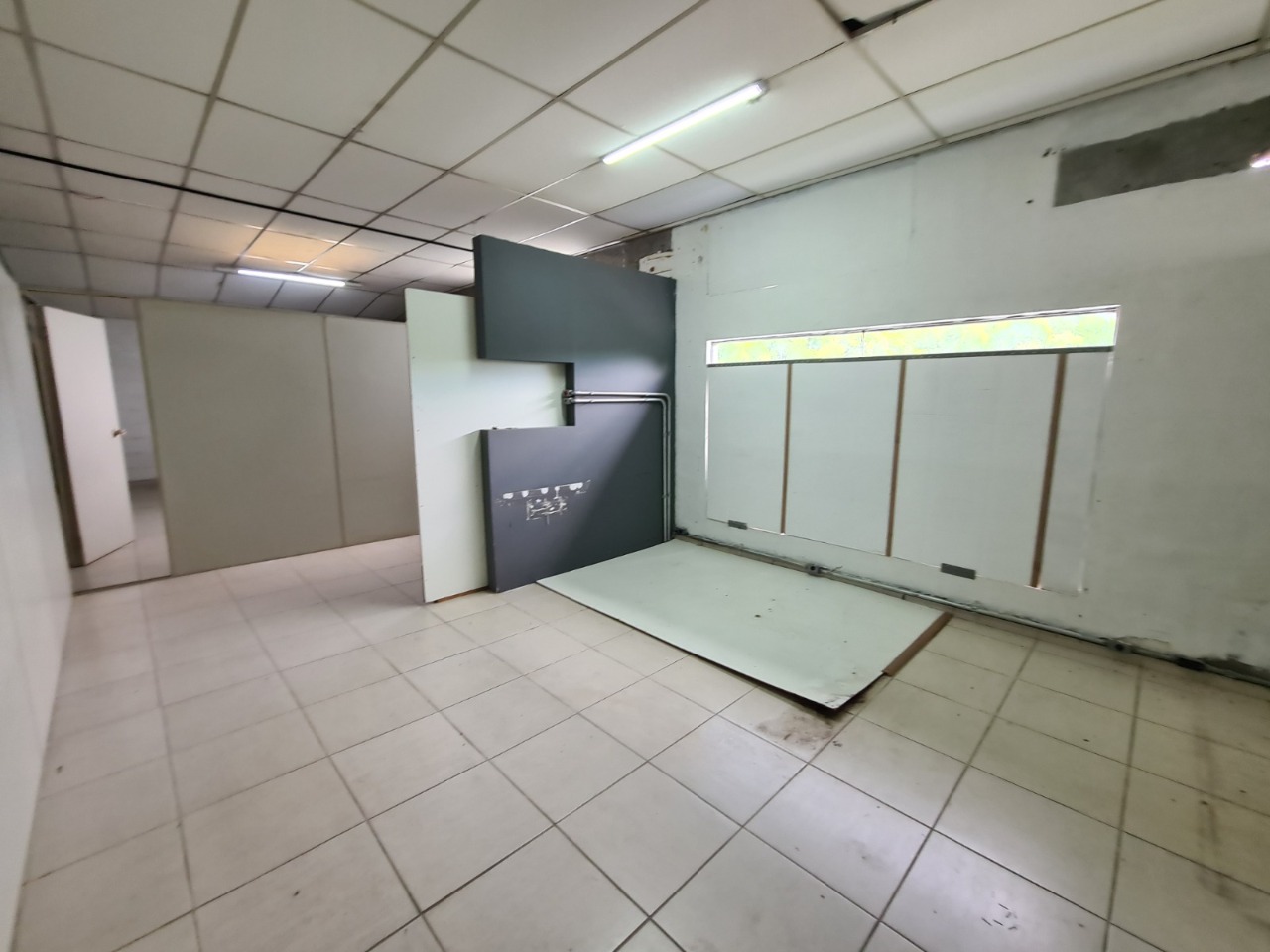 Galpão para Alugar ou Vender em Sorocaba, SP - 3.000m² Raposo Tavares Km 90 e Terreno 20.000m² - foto 14