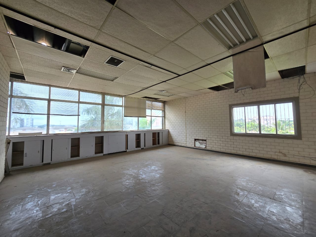 Galpão Industrial para Alugar em Sorocaba - SP 4.468m² e 9 Docas