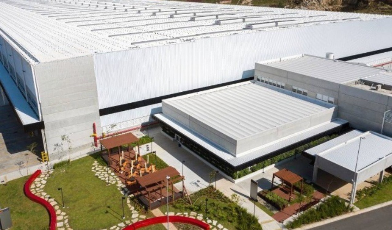 Galpão Industrial para Alugar e Venda em Condomínio em Cajamar, SP - 6.070m² Anhanguera e 10 Docas