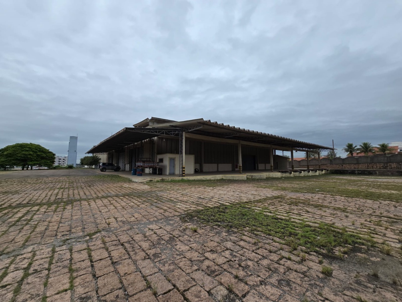 Galpão Industrial para Alugar em Sorocaba - SP 4.468m² e 9 Docas