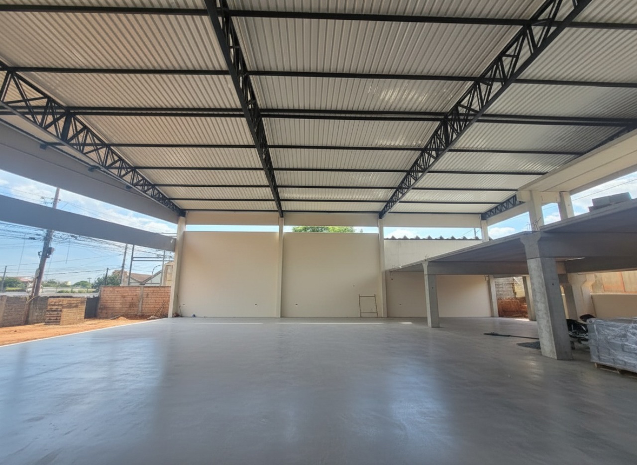 Galpão para Alugar em Sorocaba, SP - 658m² Zona Oeste, Pé-Direito 8m, 1 Doca e Próximo ao CEASA - foto 5