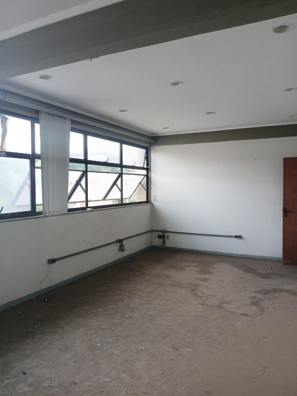 Galpão Logístico para Alugar em Cajamar, SP - 4.600m² 10 Docas e Amplo Pátio de Manobras