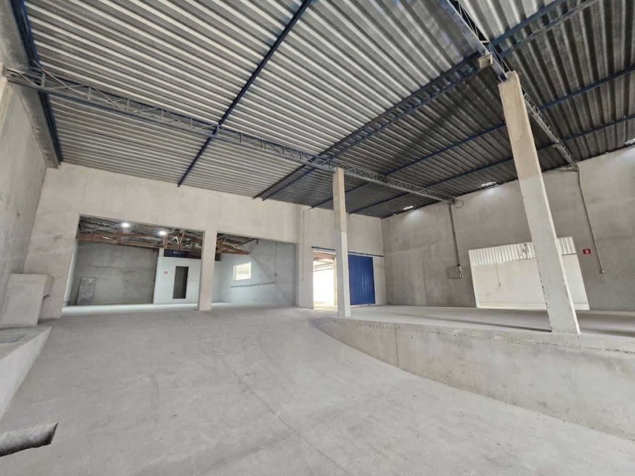 Galpão para Alugar em Sorocaba 584m² na Avenida O Caçador de Galpões