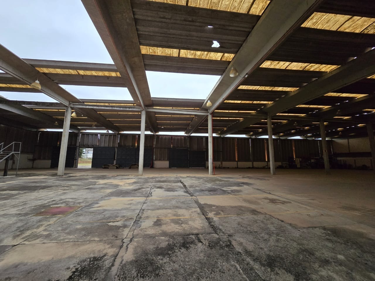 Galpão Industrial para Alugar em Sorocaba - SP 4.468m² e 9 Docas