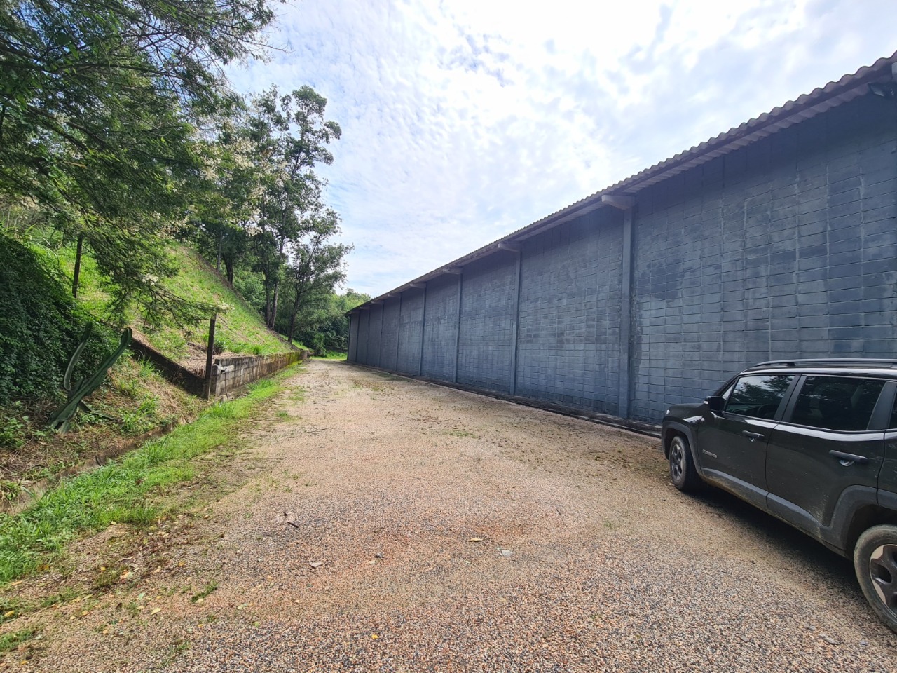 Galpão para Alugar ou Vender em Sorocaba, SP - 3.000m² Raposo Tavares Km 90 e Terreno 20.000m²