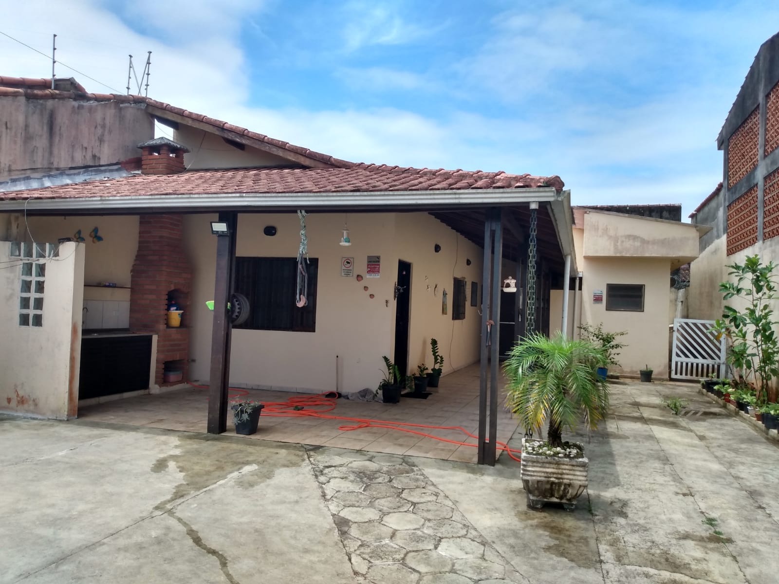 Casa, 2 quartos, 94 m² - Foto 1