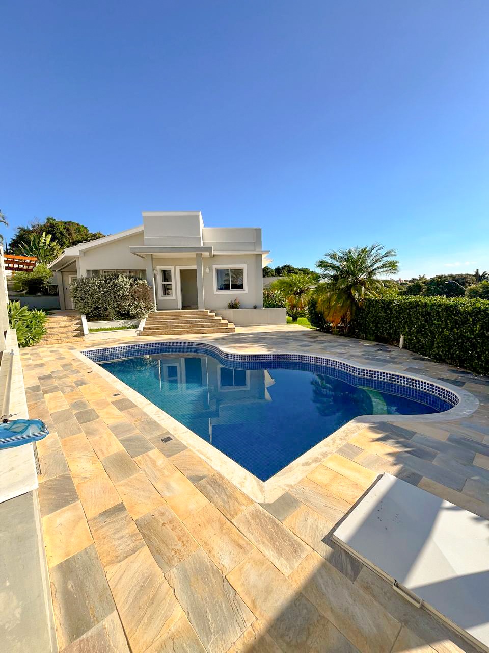 Casa, 3 quartos, 297 m² - Foto 1