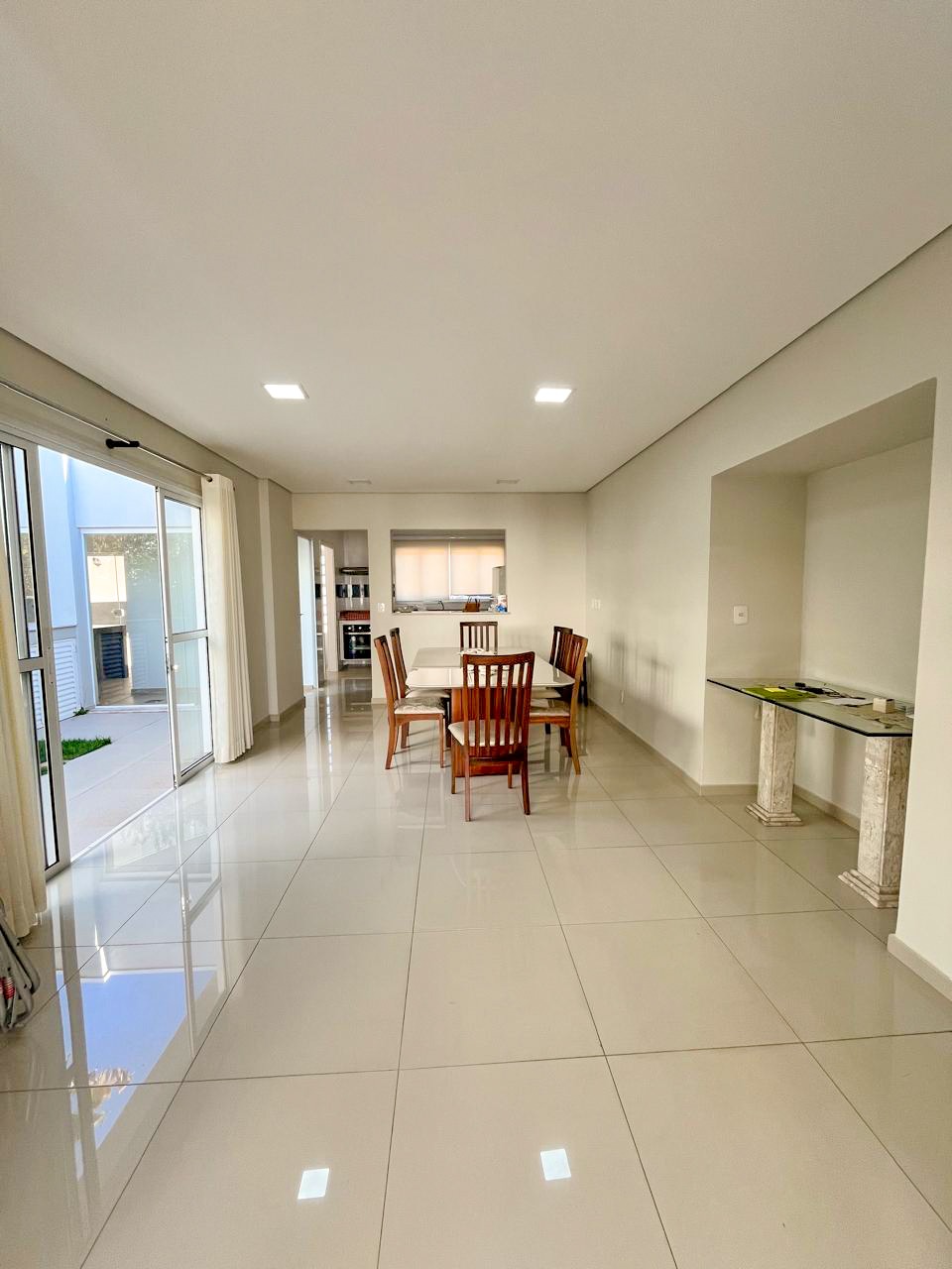 Casa, 3 quartos, 297 m² - Foto 2