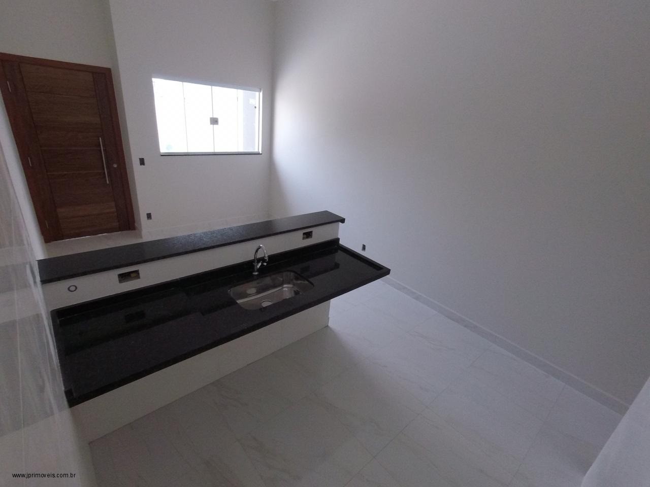 Casa à venda com 2 quartos, 53m² - Foto 5