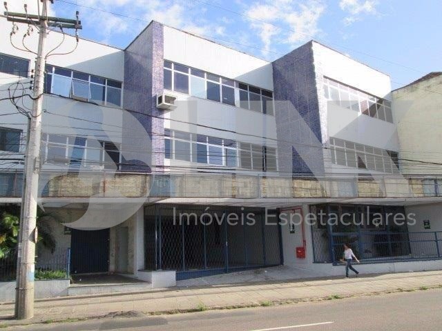 Prédio comercial à venda em Porto Alegre no bairro São João em Porto Alegre em frente ao Bourbon