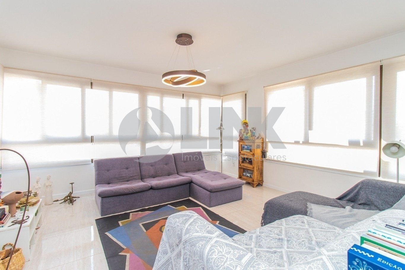 Apartamento Garden alto padrão de 3 quartos com 3 vagas à venda no bairro Petrópolis em Porto Alegre