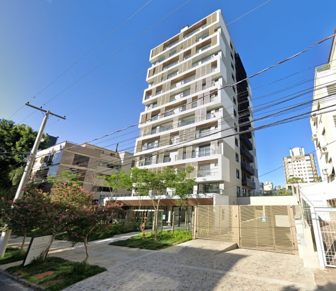 Apartamento novo com 2 suítes
