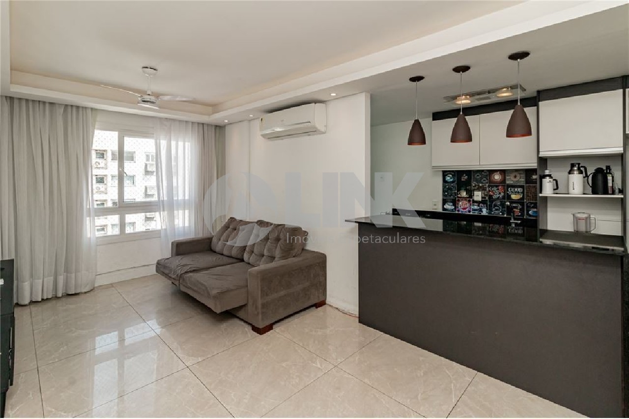 Apartamento com 2 quartos à venda no bairro São Sebastião em Porto Alegre