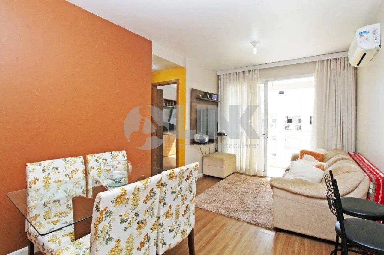 Apartamento com 2 quartos à venda no bairro Passo da Areia em Porto Alegre