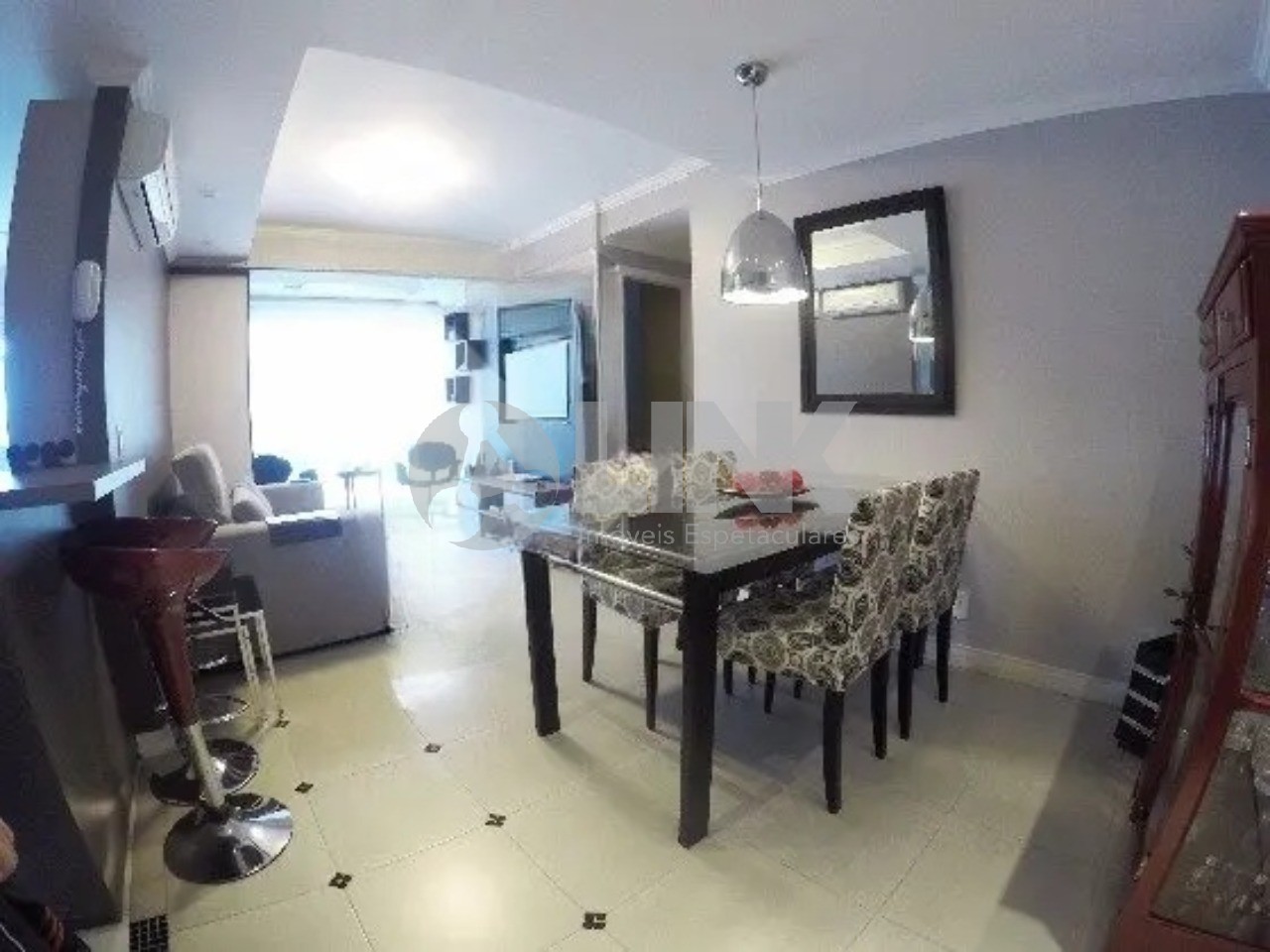 Apartamento com 2 quartos à venda no bairro Passo da Areia em Porto Alegre
