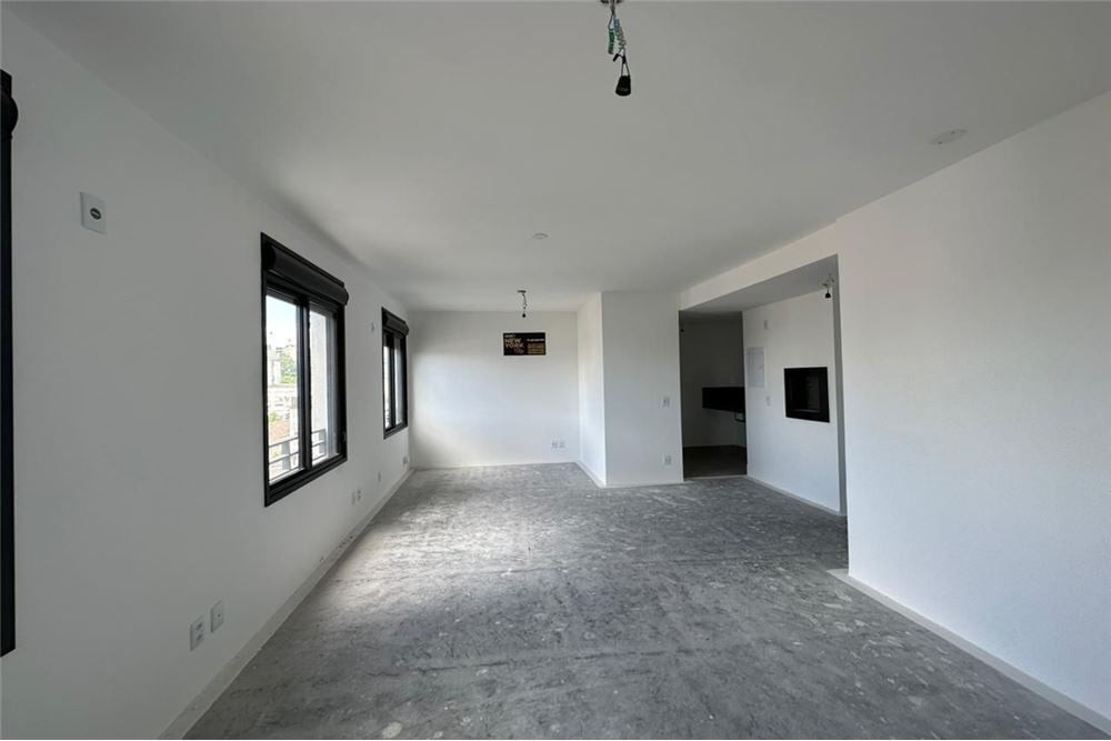 Apartamento com 1 quarto à venda no bairro Auxiliadora em Porto Alegre