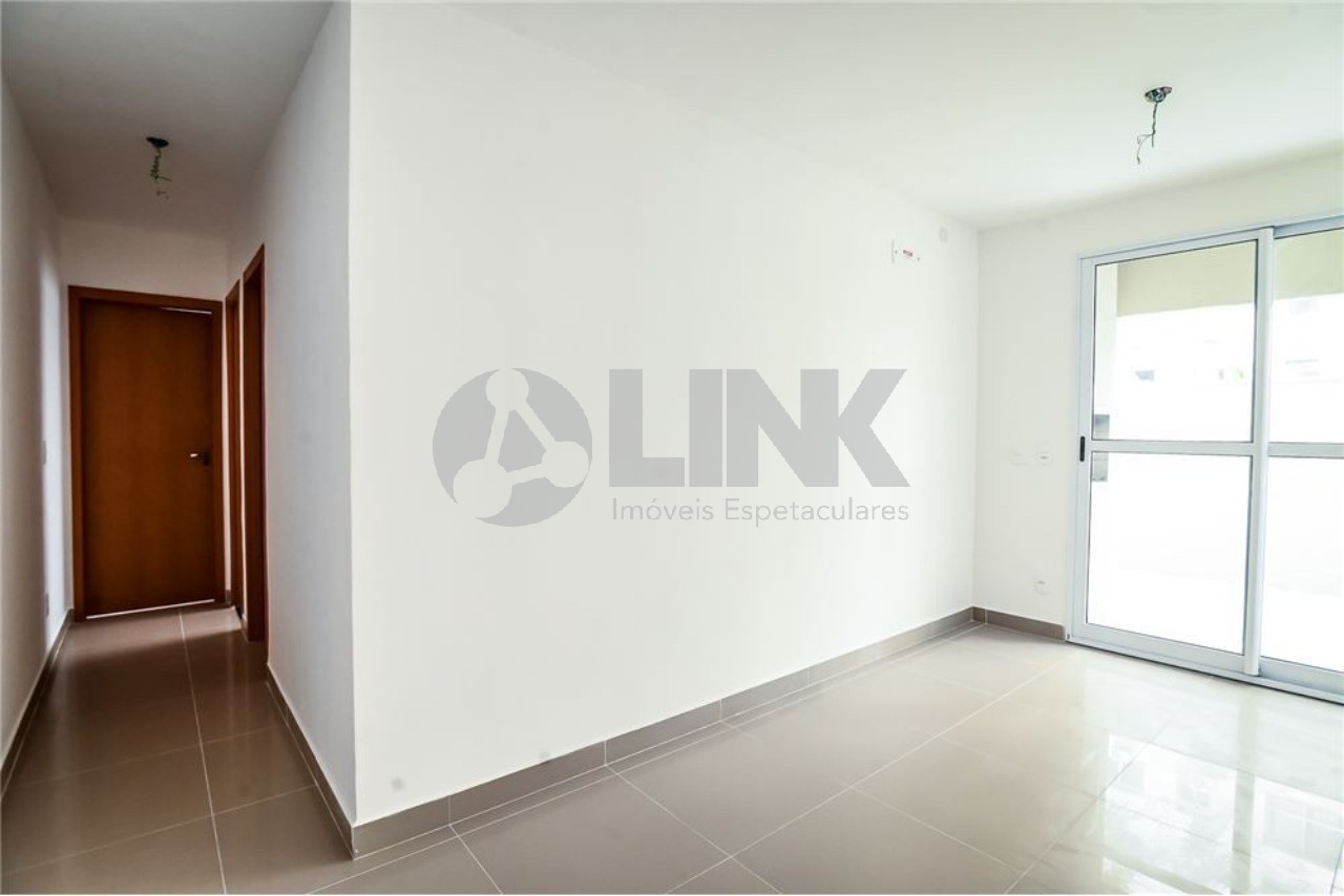 Apartamento com 2 quartos à venda no bairro Jardim Carvalho em Porto Alegre