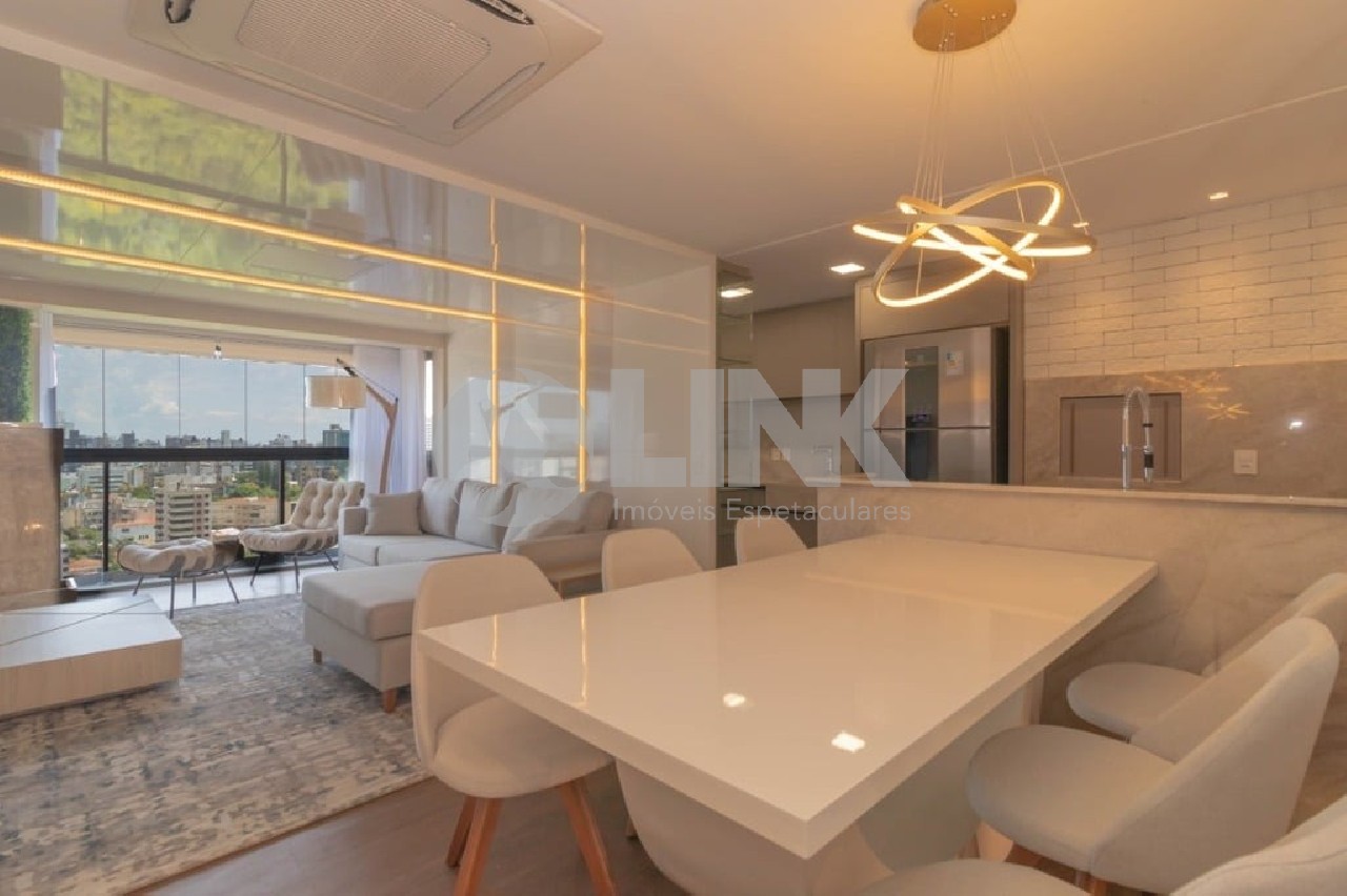 Apartamento alto padrão 3 dormitórios com 2 vagas à venda no bairro Petrópolis em Porto Alegre