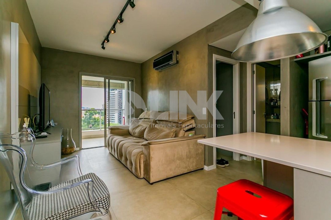Apartamento com 1 quarto e 1 vaga à venda no bairro Petrópolis em Porto Alegre