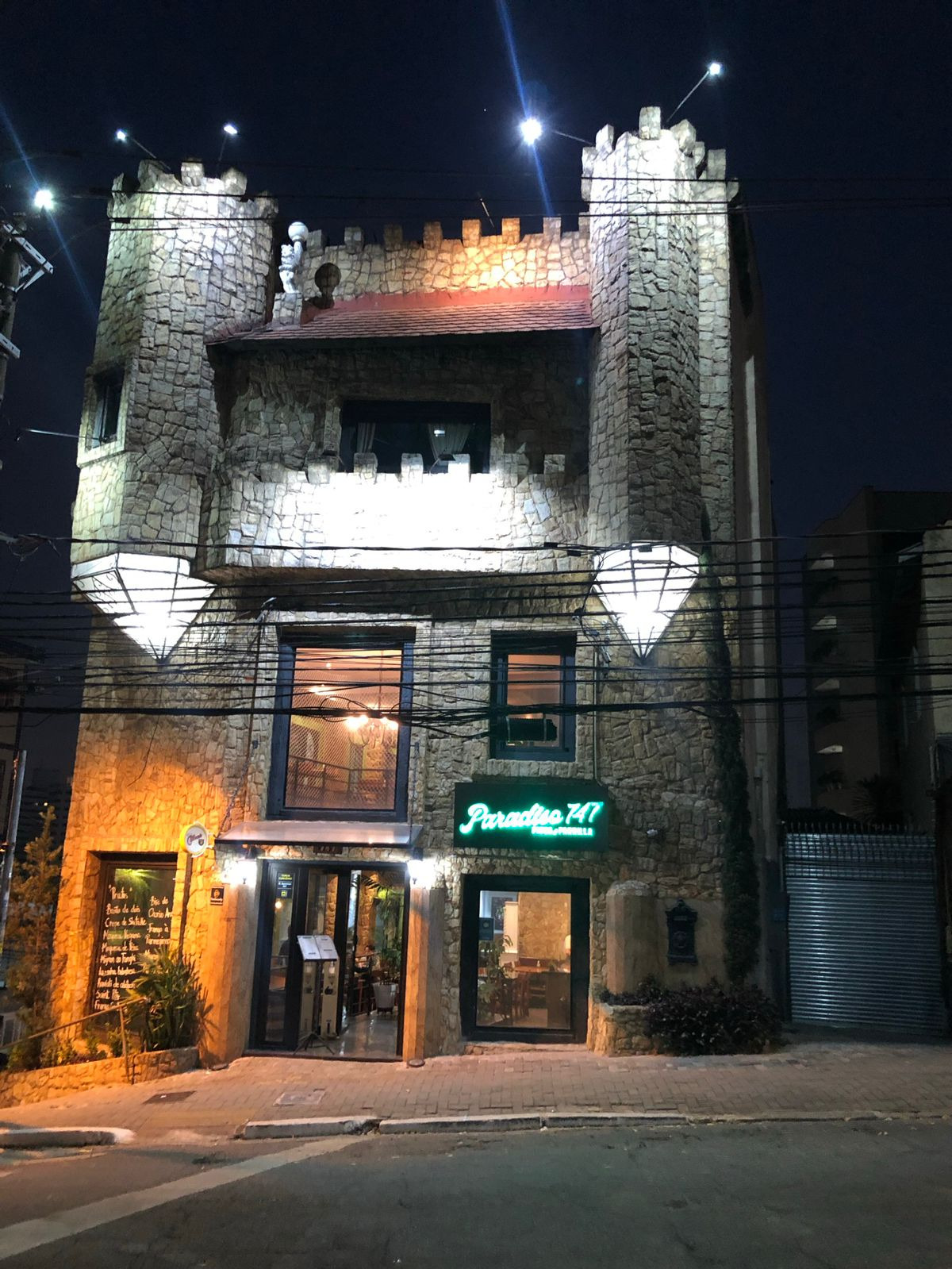 Prédio Inteiro, 700 m² - Foto 1