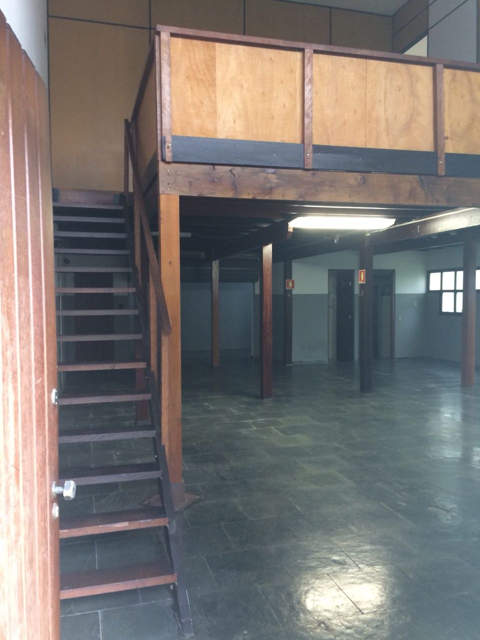 Prédio Inteiro - Foto 19