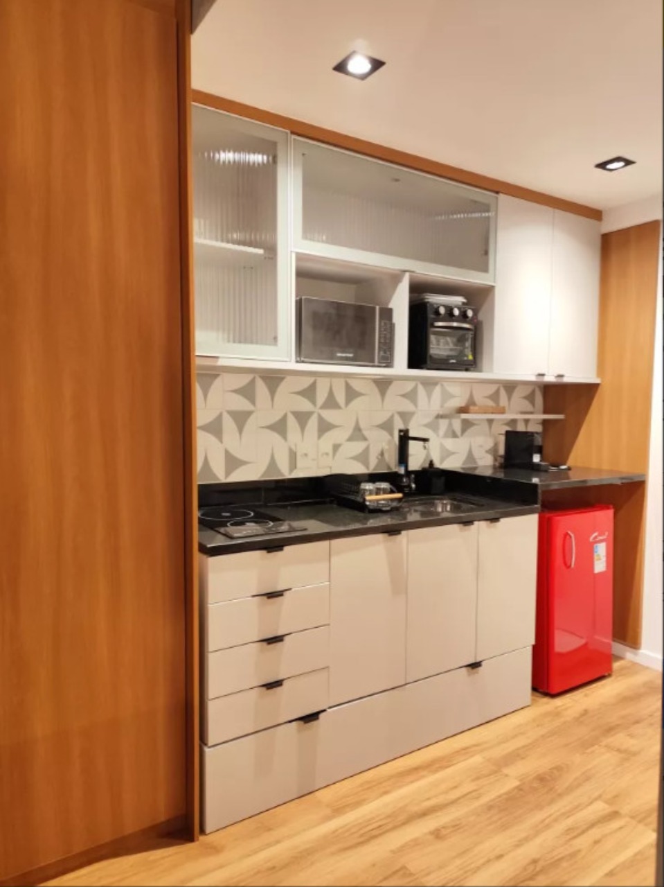Apartamento, 1 quarto, 27 m² - Foto 2