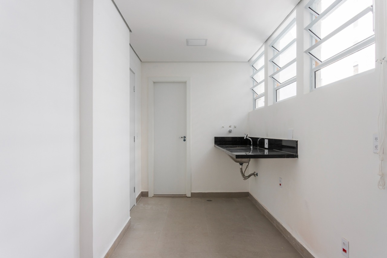 Apartamento, 3 quartos, 210 m² - Foto 2