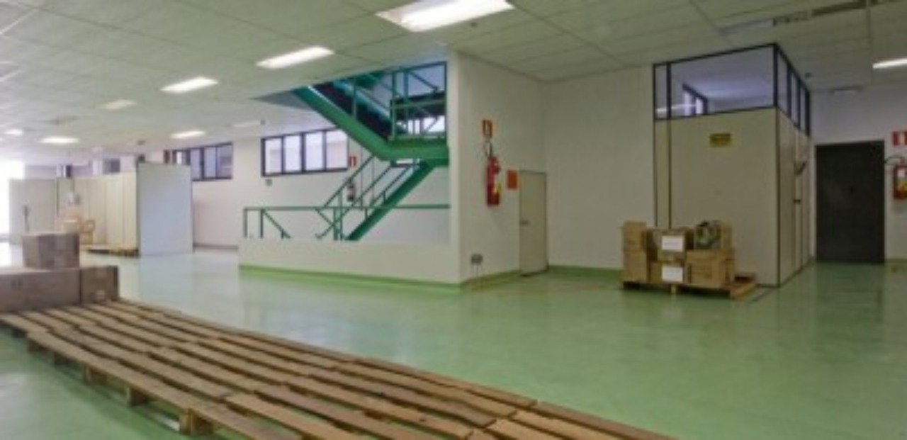 Prédio Inteiro, 1200 m² - Foto 4