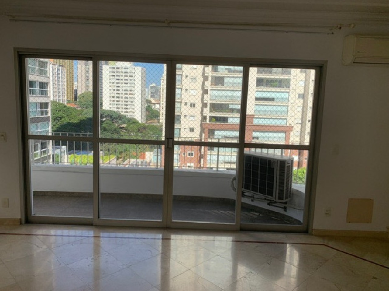 Apartamento, 4 quartos, 205 m² - Foto 3