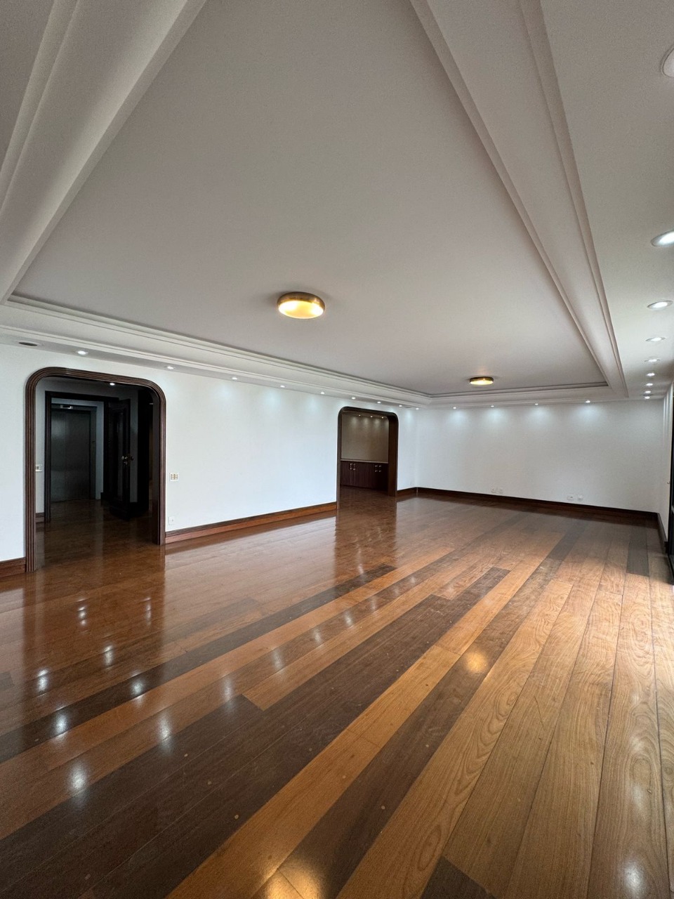 Apartamento, 4 quartos, 330 m² - Foto 8