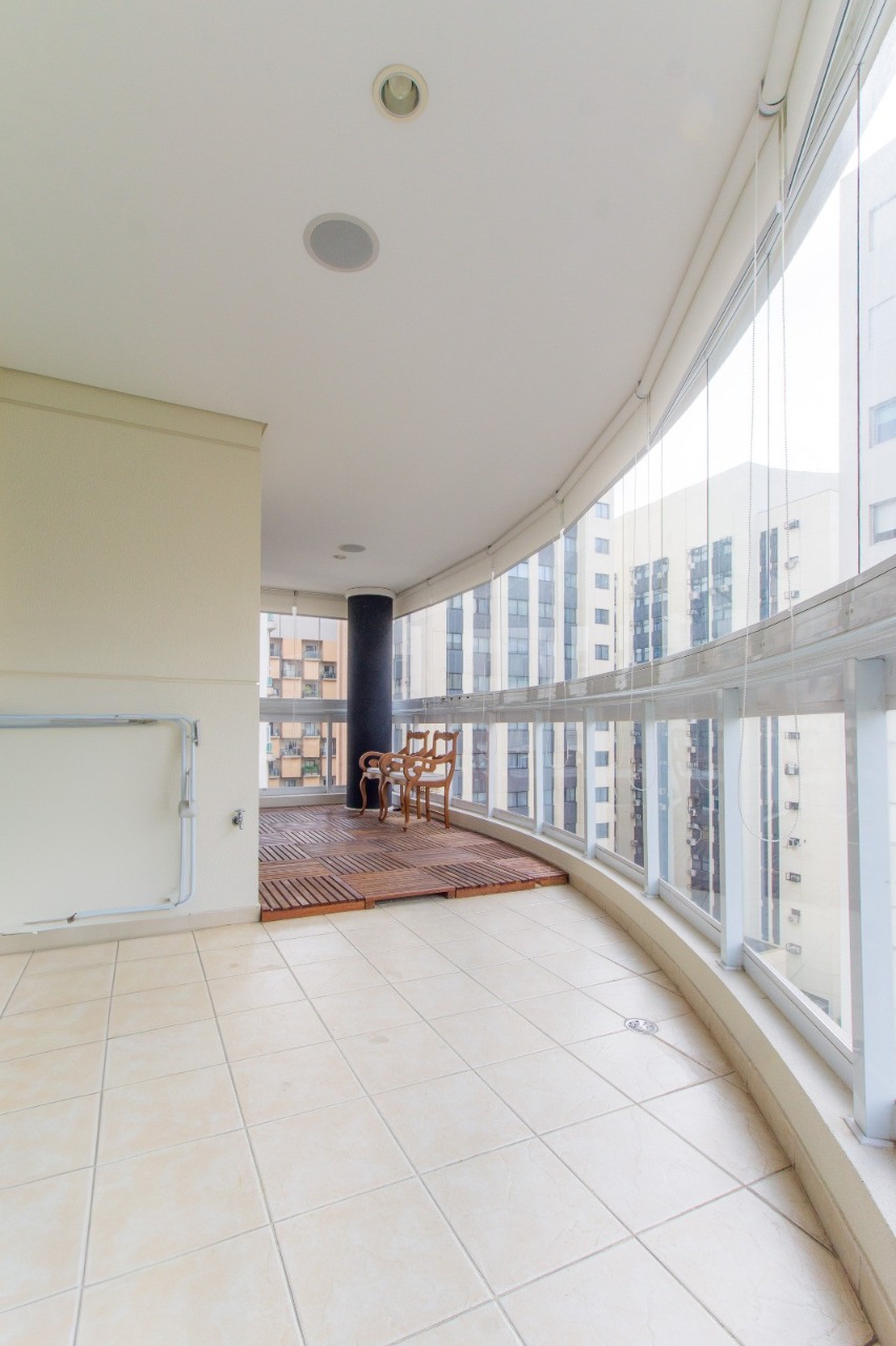 Apartamento, 3 quartos, 130 m² - Foto 3