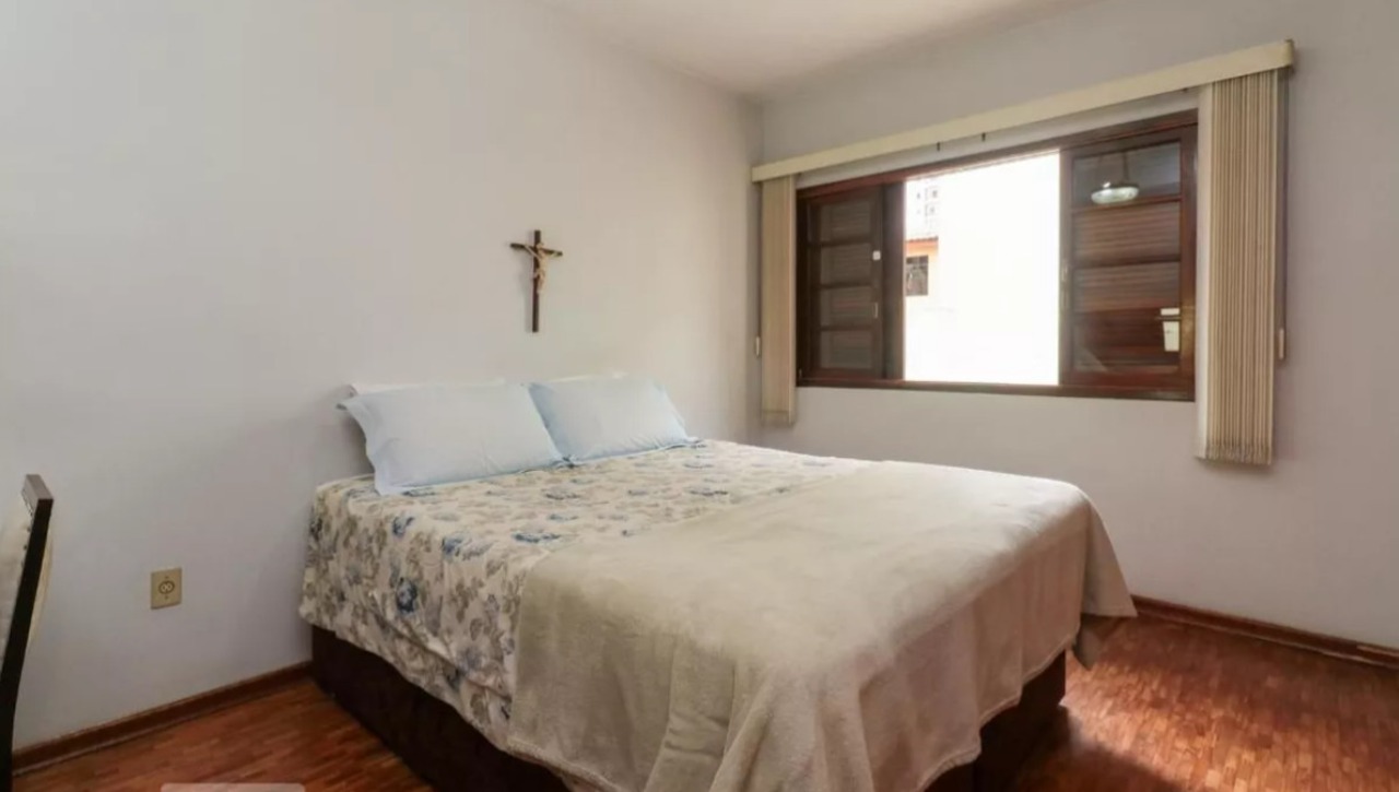 Casa, 4 quartos, 250 m² - Foto 26