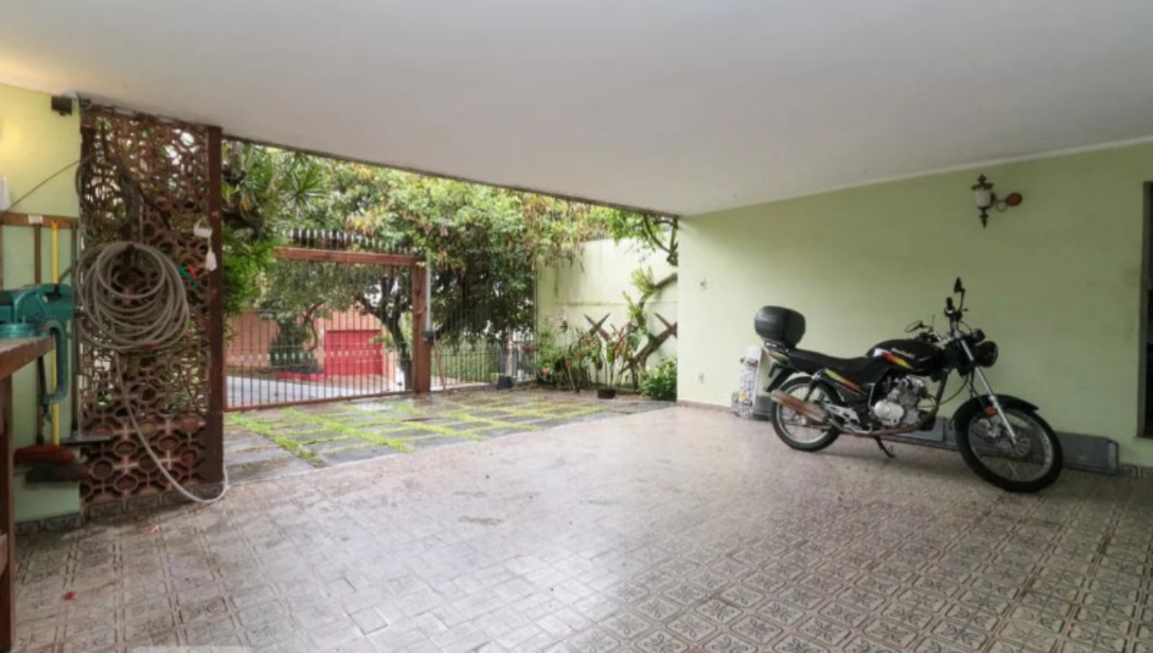 Casa, 4 quartos, 250 m² - Foto 1