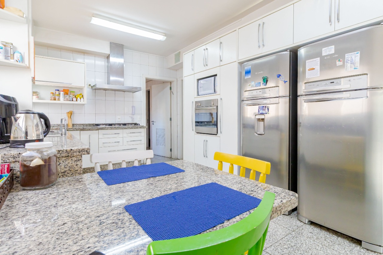 Apartamento, 3 quartos, 240 m² - Foto 14