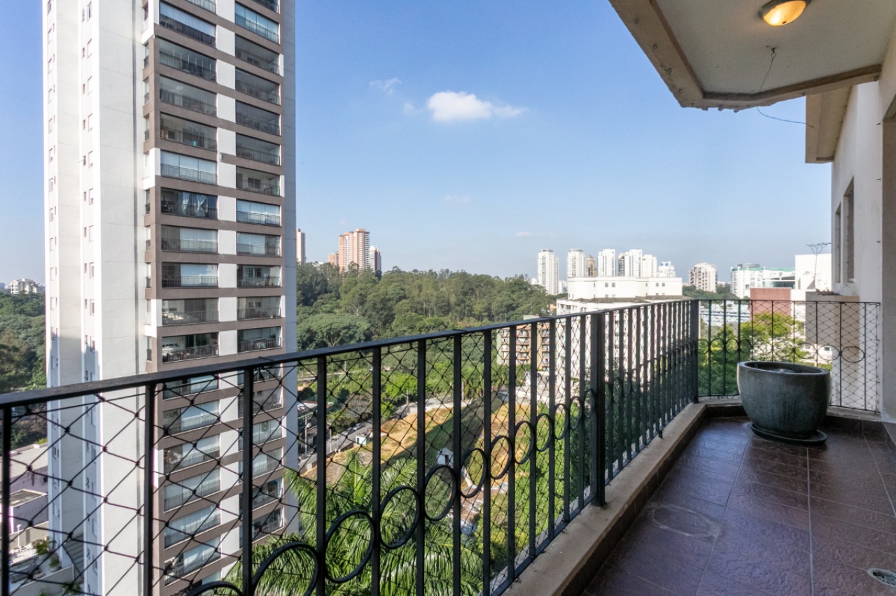 Apartamento, 3 quartos, 150 m² - Foto 1