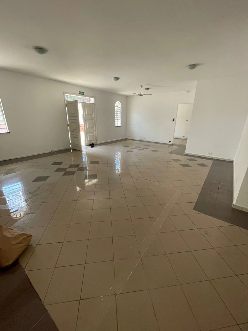 Casa, 4 quartos, 400 m² - Foto 1