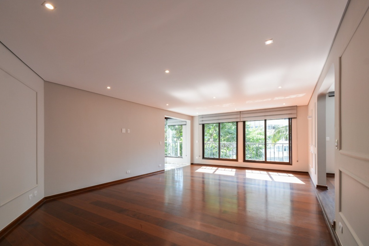 Apartamento, 4 quartos, 230 m² - Foto 2