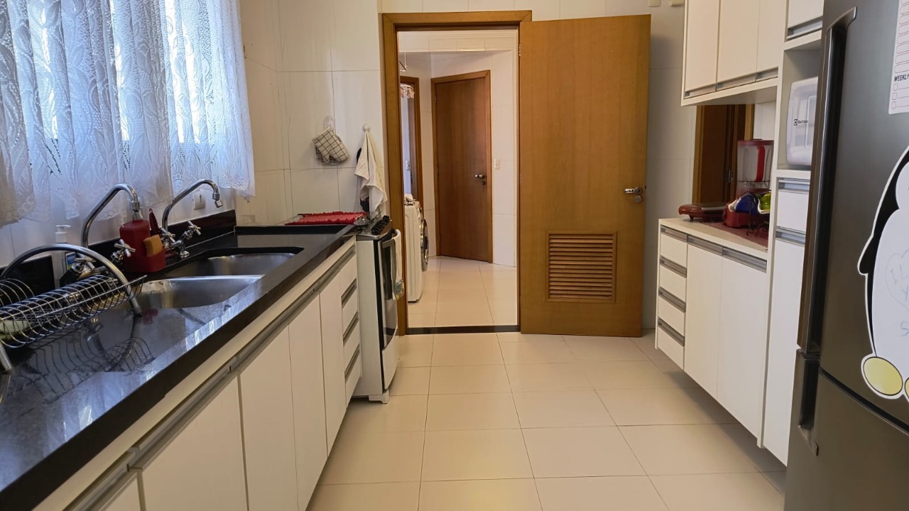 Apartamento, 4 quartos, 208 m² - Foto 15