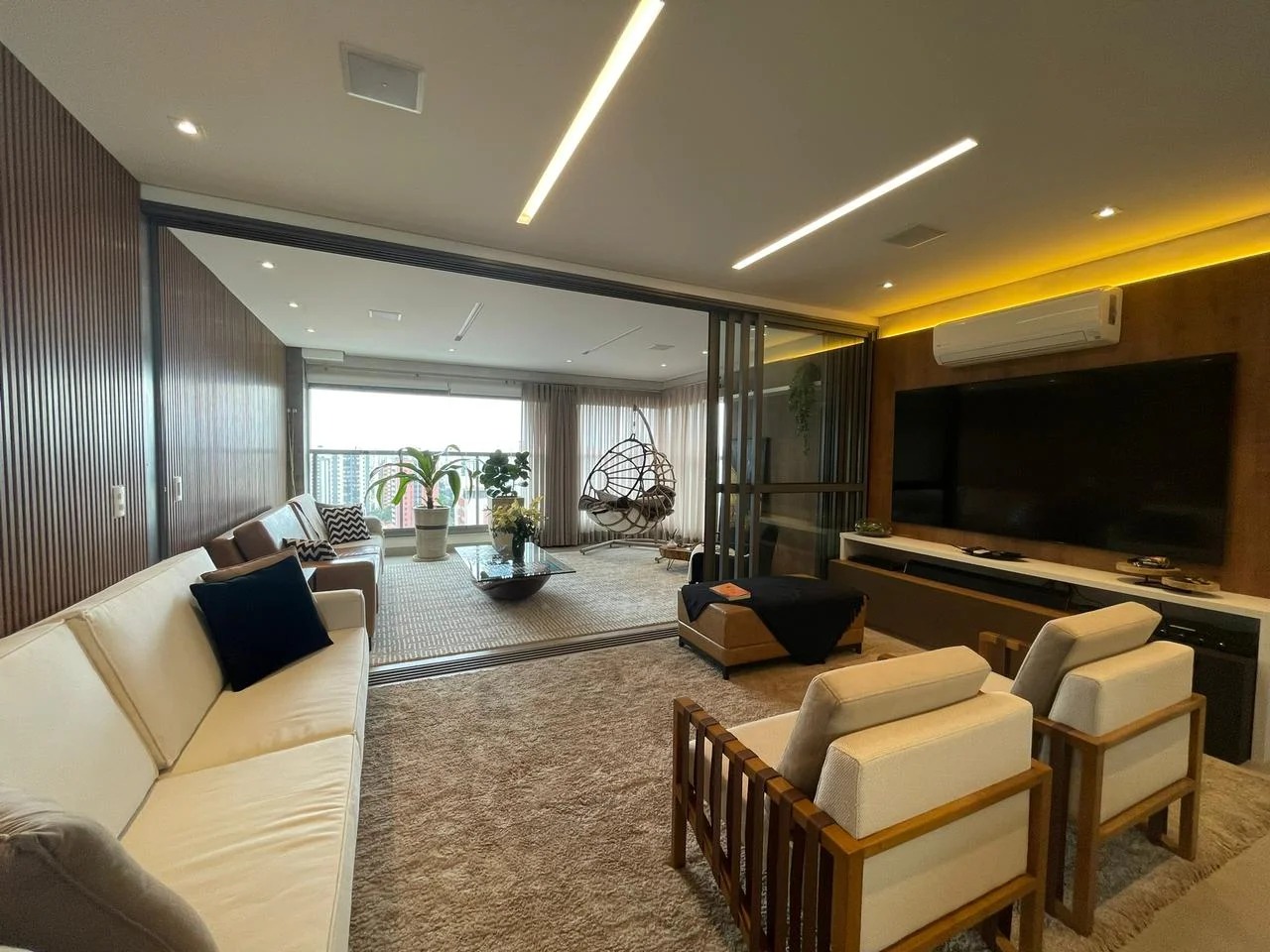 Apartamento, 3 quartos, 165 m² - Foto 1