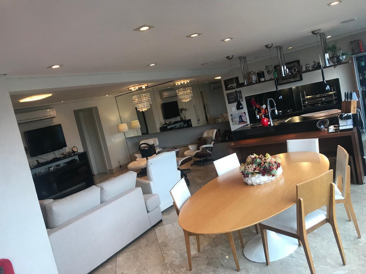 Apartamento, 3 quartos, 210 m² - Foto 17