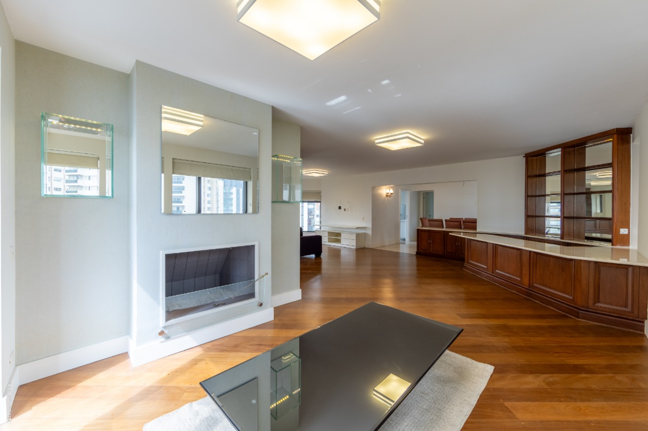 Apartamento, 3 quartos, 200 m² - Foto 2