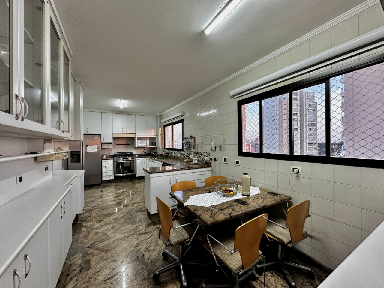 Apartamento, 4 quartos, 274 m² - Foto 71