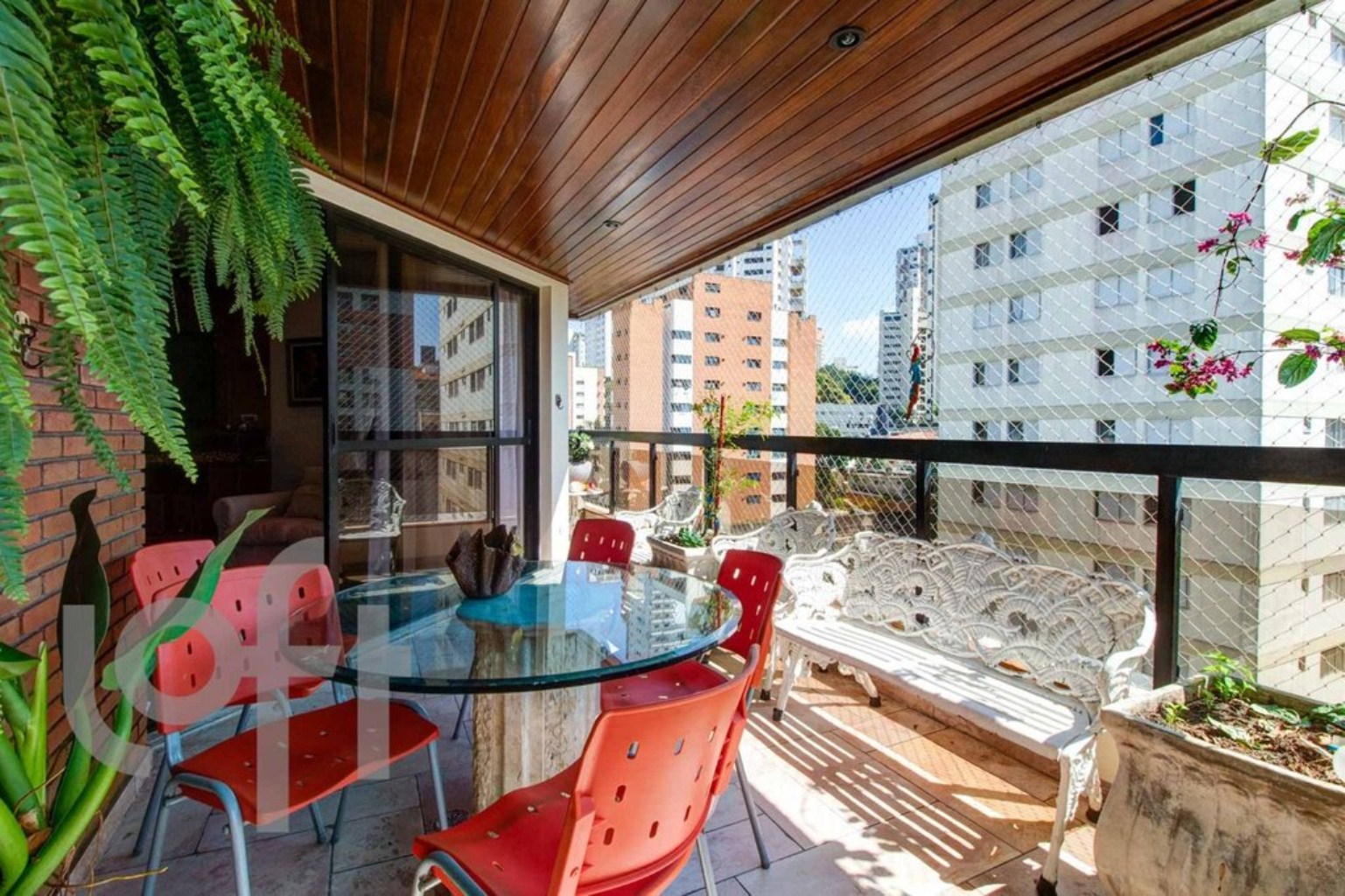 Apartamento, 4 quartos, 250 m² - Foto 1